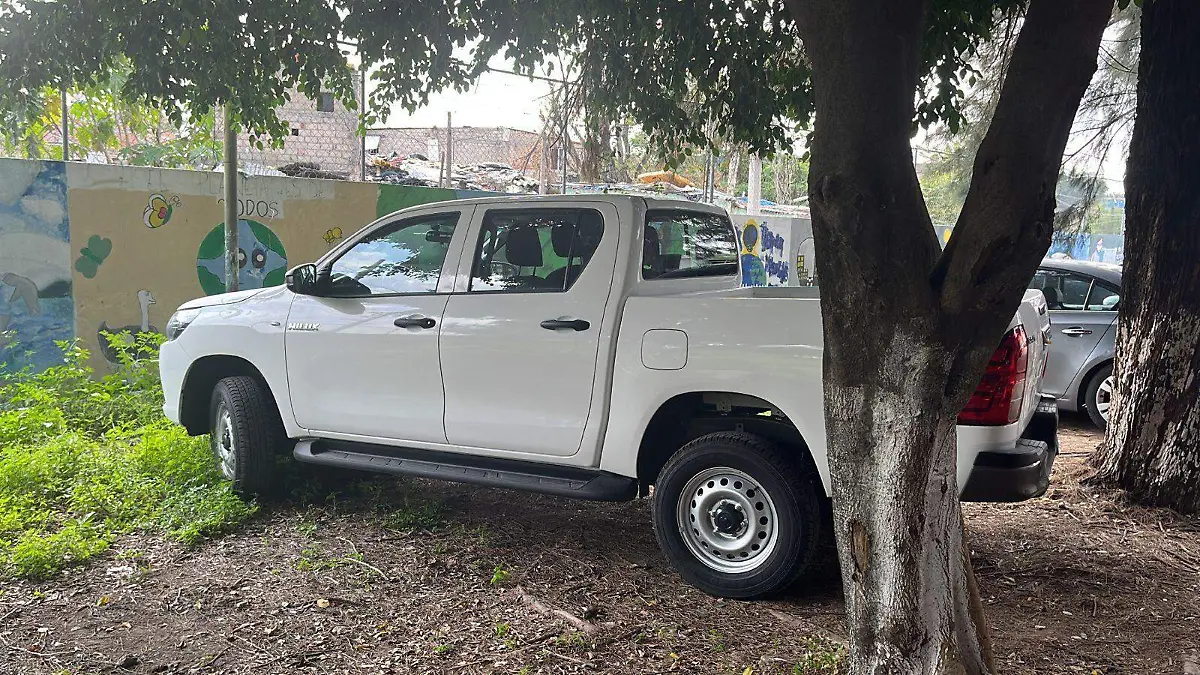 Camionetas robadas son recuperadas